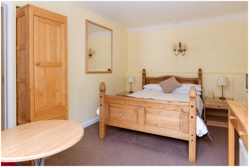 Kingfisher Barn Bed & Breakfast Abingdon-on-Thames Exteriér fotografie