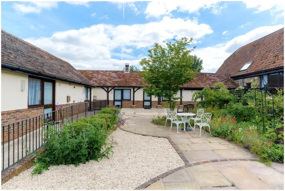 Kingfisher Barn Bed & Breakfast Abingdon-on-Thames Exteriér fotografie